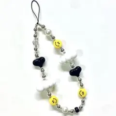 ビーズストラップ にこちゃん ハート ブラック 雲 StringTing