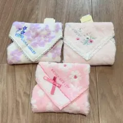 【新品、未使用】LAURA ASHLEY ハンドタオル タオルハンカチ ３枚