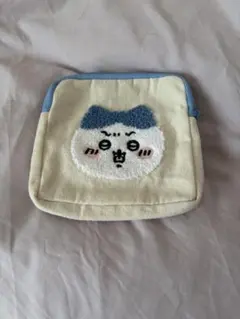 ちいかわ/ハチワレポーチ