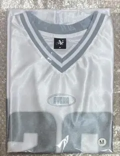 2026年最新】NiziUユニフォームの人気アイテム - メルカリ