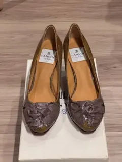 LANVIN en Bleu パンプス ブラウン系のサムネイル