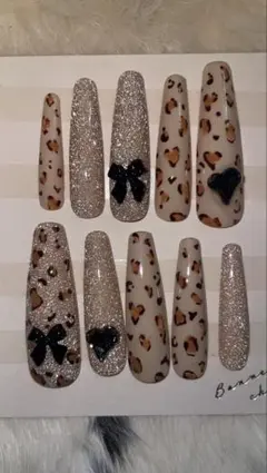 Item thumbnail for item cb585c4d-8182-4ae3-b8e4-34d0bbb330c4