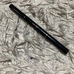 ブラウン　ペンシル　アイライナー　【クレ・ド・ポー ボーテ】のサムネイル