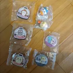 くら寿司　ちいかわ　缶バッチ　マグネット　ビッくらポン　マスコット　セット