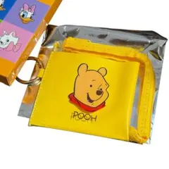 ディズニーストア シークレットPVCウォレット プーさん