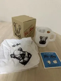 【新品未使用】KAWS TOKYO FIRST × Fire Kingマグカップ