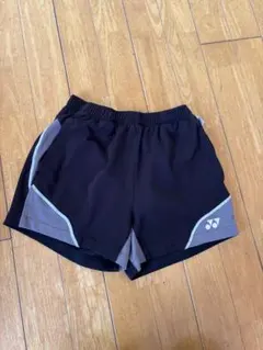 ヨネックス バドミントン ショートパンツ 黒/グレー