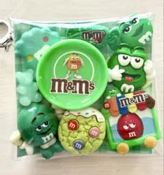 ガチャ詰めポーチ　2点まとめ売り