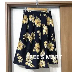 フリーズマート ネイビー 花柄 フレアスカート ひざ丈のサムネイル