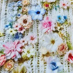 ❣️編み模様風ナチュラル花柄立体感 優しい色合い綿100%シーチング生地100cm