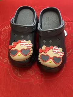 ハローキティ　サンダル　EVAサンダル　日焼けキティ　アベイル　Mサイズ