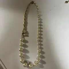 アンテプリマのネックレスのサムネイル