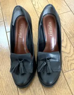 リエンダパンプスのサムネイル
