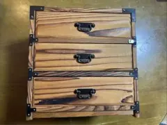 Item thumbnail for item d17ff656-a4ff-480f-b81e-6f628935fe0c