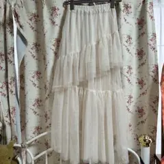 チュールロングスカート　フレアスカート　レーススカート　白スカート　ベージュ系