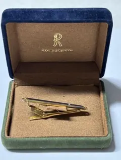 Item thumbnail for item 89eb0428-ab7f-4086-abc2-136680af9de1