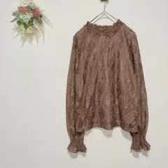 美品 イング【M】レース切替 きれいめ ブラウス 透け感 シャーリング袖 茶色