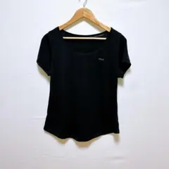 ☆ FILA (11/L) ボートネック 半袖 Tシャツ フィットネス ブラック