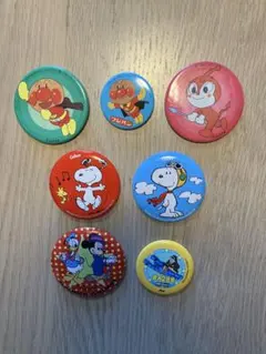年代物！キャラ物　缶バッチ　７個セット