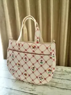 前ポケット付きラウンドトートバッグ　2weyキャス・キッドソン　ハンドメイド