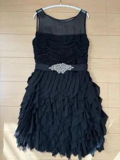 ダブスタ　ビジューベルト付きシフォンフリルドレス ブラック