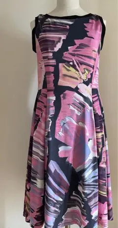 Item thumbnail for item a3b2b2db-355d-4ecb-a9c1-e1e58b598f8c