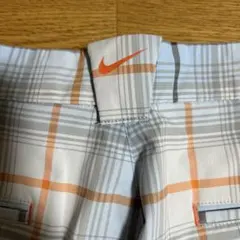 Item thumbnail for item 7e8c7e4d-566e-4208-88a9-6e5403992fe9