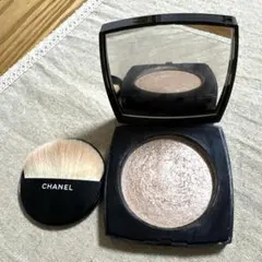 CHANEL プードゥルルミエール10 アイヴォリーゴールド
