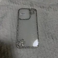 iPhone 15 Pro用 キラキララインストーン クリアケース　新品未使用
