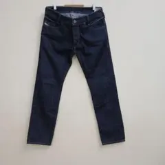 ディーゼル濃紺ストレートデニムPOIAKサイズ31、美品