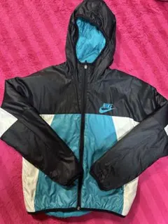 Nike フード付きナイロンジャンパー