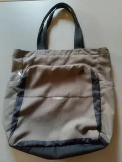 adidas ベージュ トートバッグ