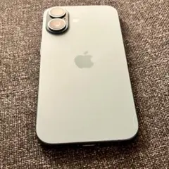 Apple iPhone 16 ティール　本体