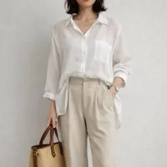 ヘルム［M］美品◎大人ナチュラル◎春のレイヤード◎透け感◎ホワイトシアーシャツ