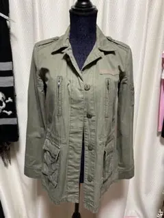 オリーブグリーン ミリタリージャケット