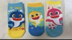 ベイビーシャーク ピンキッツ 靴下 15 16 17 18 19