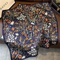 【新品】シルク100% スカーフ 53cm 正方形 花柄 フローラル ブラック