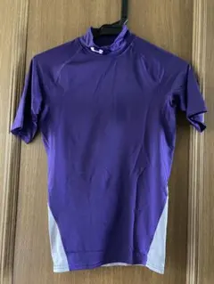アンダーアーマー　インナー　紫/パープル　SM スポーツインナー　半袖インナー