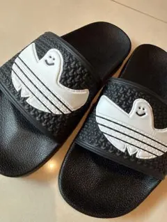 アディダス　マーク・ゴンザレス　コラボ カジュアルサンダル ブラック/ホワイト