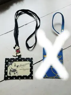 ディズニー ミッキー　パスケース　定期入れ