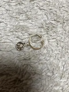 アトリエカオル 18k リボンピアス - メルカリ