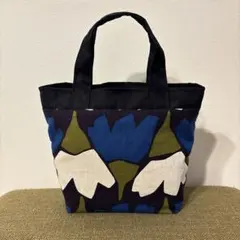 ネイビー北欧系花柄ミニトート