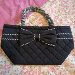 ★【美品】NaRaYaキルティングトートバッグ 黒 リボン付き