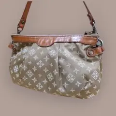 ラシットrusset ショルダーバッグ 斜め掛けバッグ グレージュ系