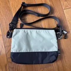 Item thumbnail for item 4d1327f7-16ea-4020-9855-c0ad8aad8b98