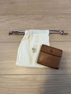 三つ折り財布　IL BISONTE