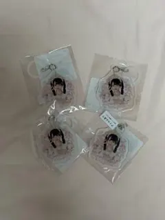 百宮みも ドレスコード 数量限定 推しTシャツ アクリルキーホルダーの