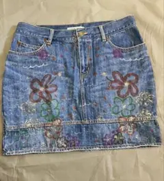 TSUMORI CHISATO デニムスカート　お花柄のサムネイル