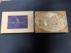 Royal Doulton 花柄楕円皿 元箱付き