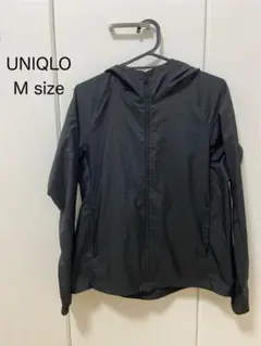 ユニクロ　ポケッタブルUVカットパーカ　 M ブラック　やや傷あり